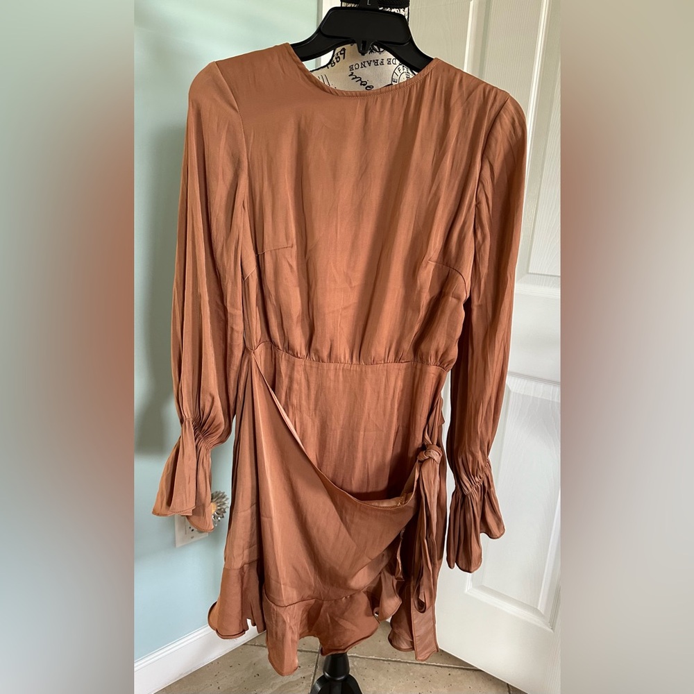 Boho Tan wrap long sleeves dress size s